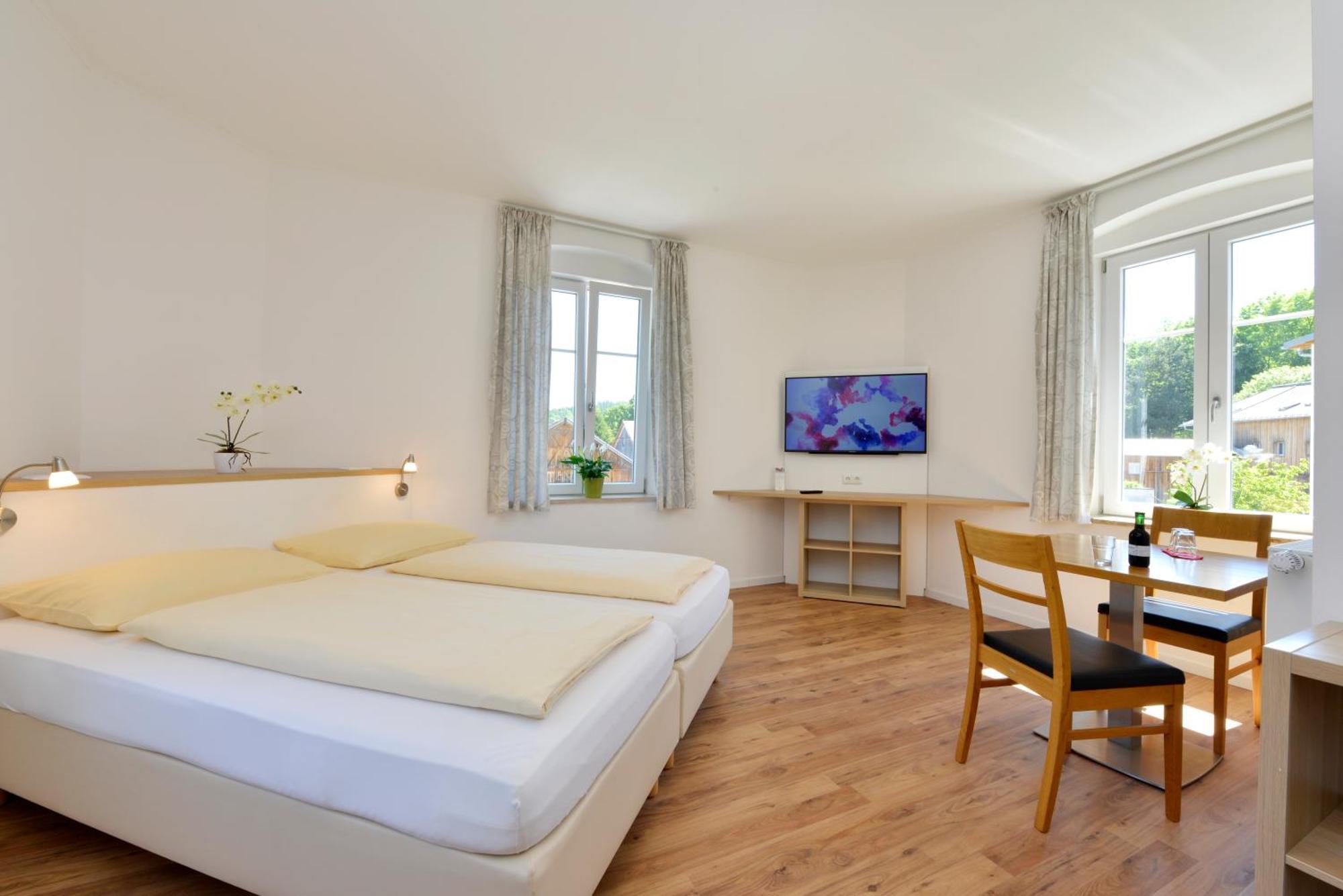 Pension Gambrinus Passau Exterior photo