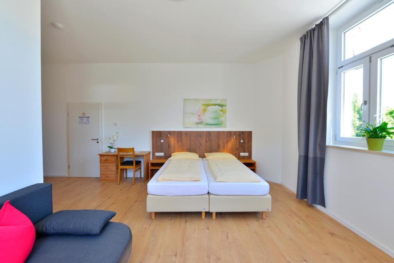 Pension Gambrinus Passau Exterior photo